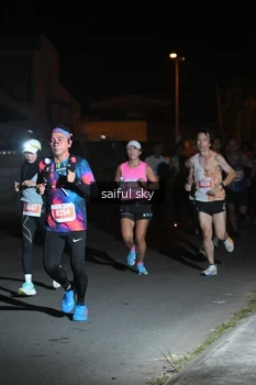 Runner Photo 4330547