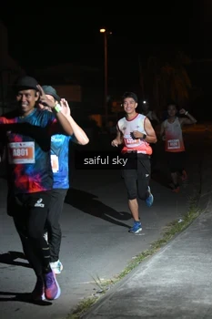 Runner Photo 4330553