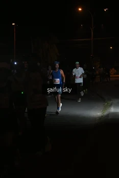 Runner Photo 4330562