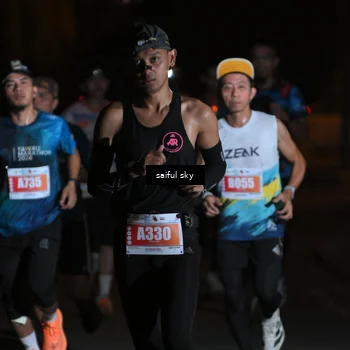 Runner Photo 4330570