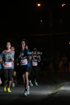 Runner Photo 4330601