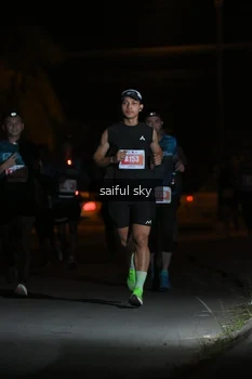 Runner Photo 4330606