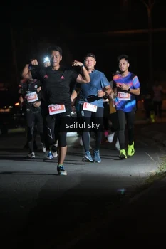 Runner Photo 4330621