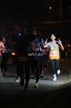 Runner Photo 4330623
