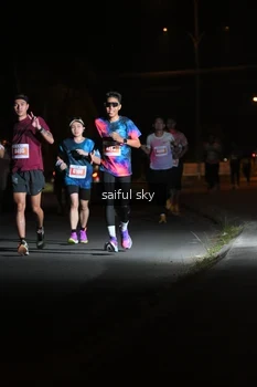 Runner Photo 4330626