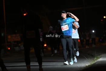 Runner Photo 4330640