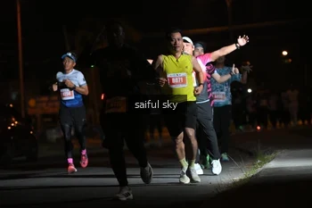 Runner Photo 4330646