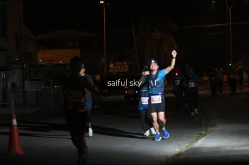 Runner Photo 4330704