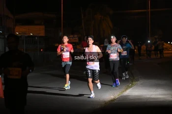 Runner Photo 4330706