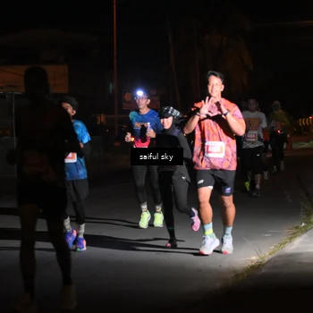 Runner Photo 4330716