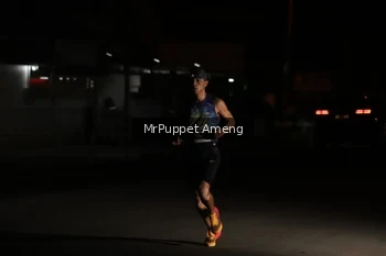 Runner Photo 4330785
