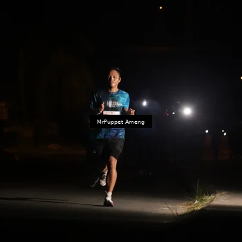 Runner Photo 4330896
