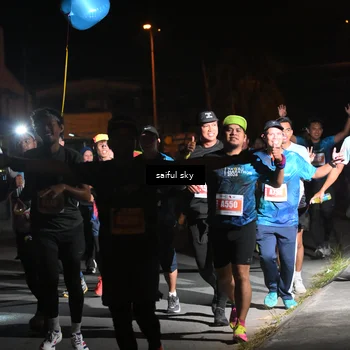 Runner Photo 4331373