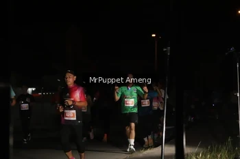 Runner Photo 4331448