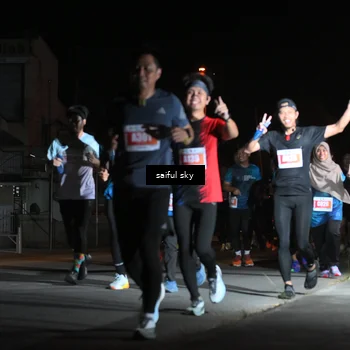Runner Photo 4331576