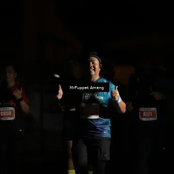 Runner Photo 4331644
