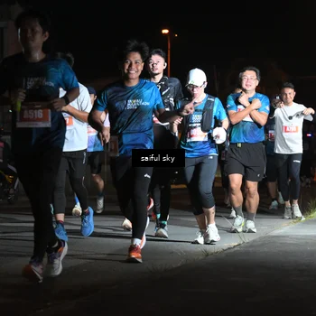 Runner Photo 4331738