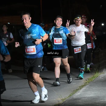 Runner Photo 4331872