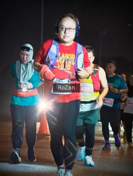 Runner Photo 4332198