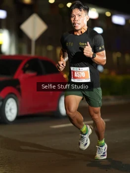 Runner Photo 4332250