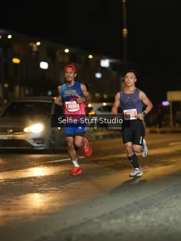 Runner Photo 4332255