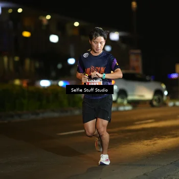 Runner Photo 4332365