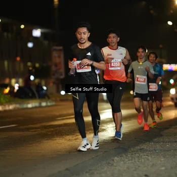 Runner Photo 4332387