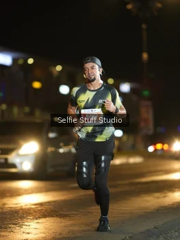 Runner Photo 4332400