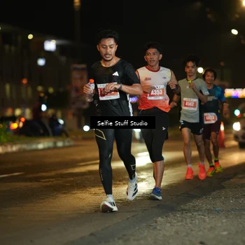 Runner Photo 4332429