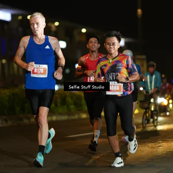 Runner Photo 4332437