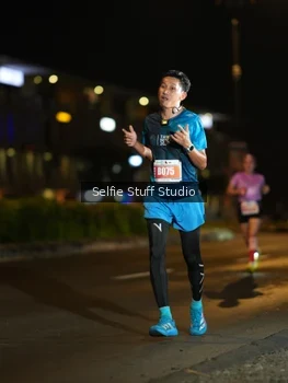Runner Photo 4332454
