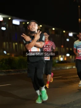 Runner Photo 4332591