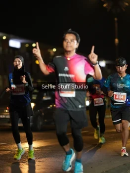Runner Photo 4332669
