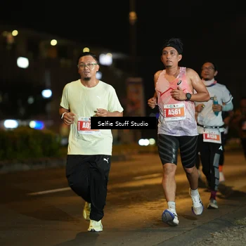 Runner Photo 4332699