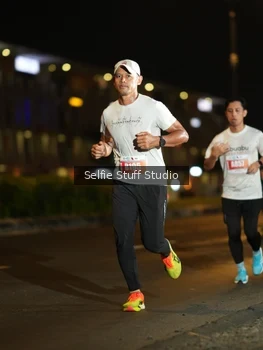 Runner Photo 4332728