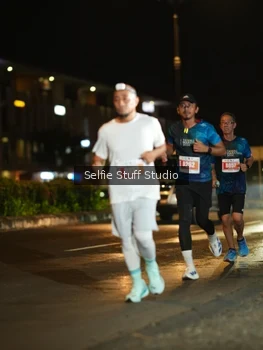 Runner Photo 4332804