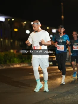 Runner Photo 4332808