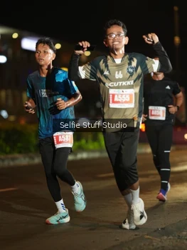 Runner Photo 4332813