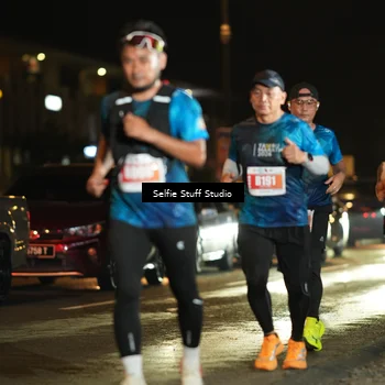 Runner Photo 4332875