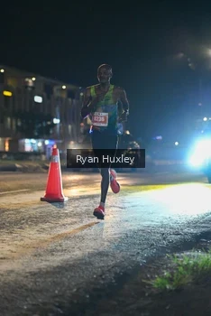 Runner Photo 4332881