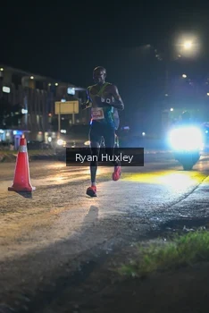 Runner Photo 4332884