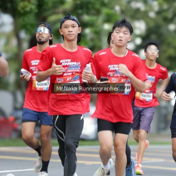 Runner Photo 43330