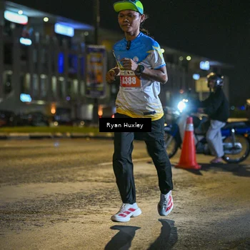 Runner Photo 4333071