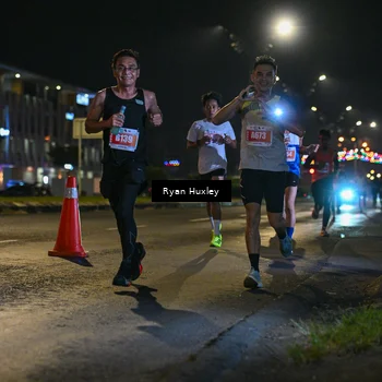 Runner Photo 4333093