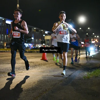 Runner Photo 4333108