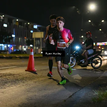 Runner Photo 4333144