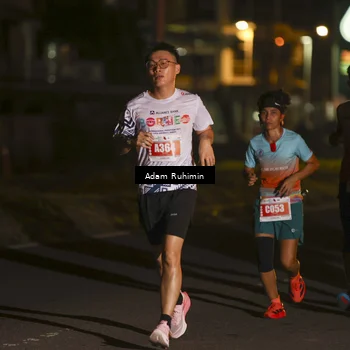 Runner Photo 4333372