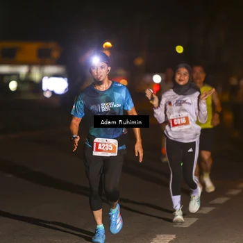 Runner Photo 4333535