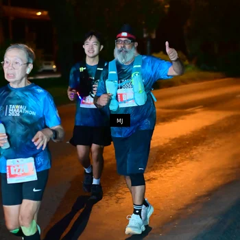 Runner Photo 4333577