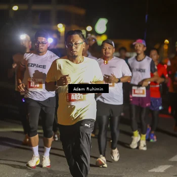 Runner Photo 4333626